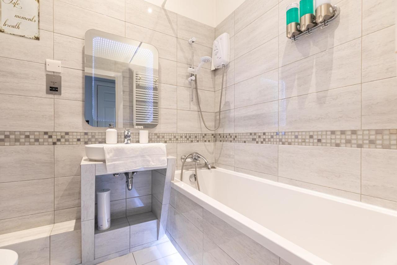 شقة Holiday Beach Flat In Bournemouth, England, Uk المظهر الخارجي الصورة